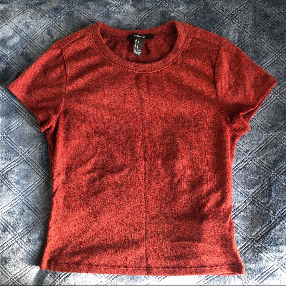 Forever 21: T-shirt